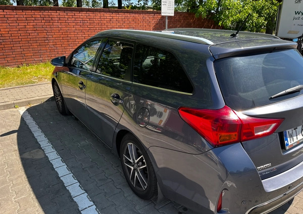 Toyota Auris cena 37000 przebieg: 270000, rok produkcji 2015 z Warszawa małe 29